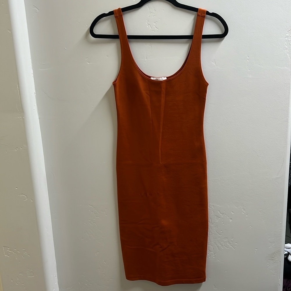 Midi body con dress.